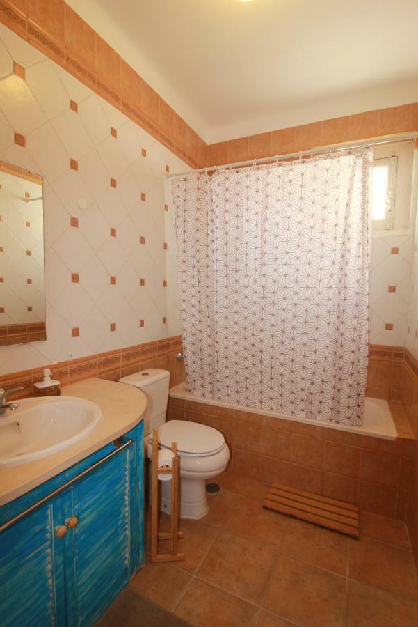 Bed and Breakfast Mr Ziggy'S Surfhouse Costa da Caparica Exterior foto